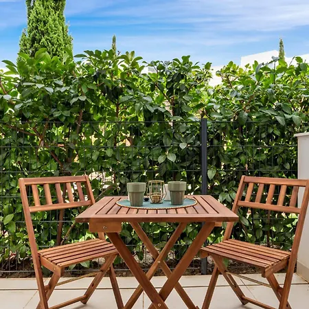 شقة Flora فوينخيرولا